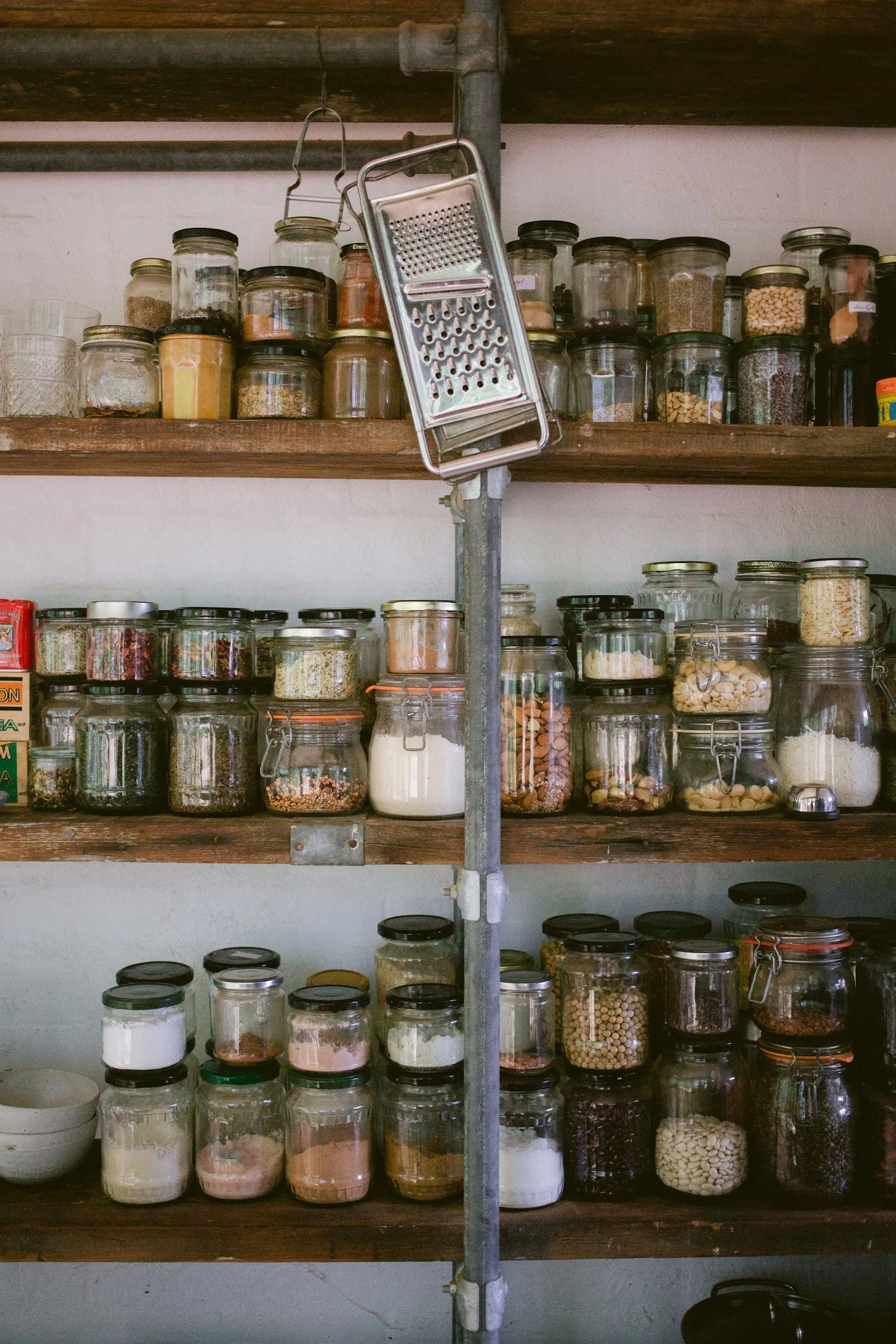 How to Shop Bulk With Your Own Jars